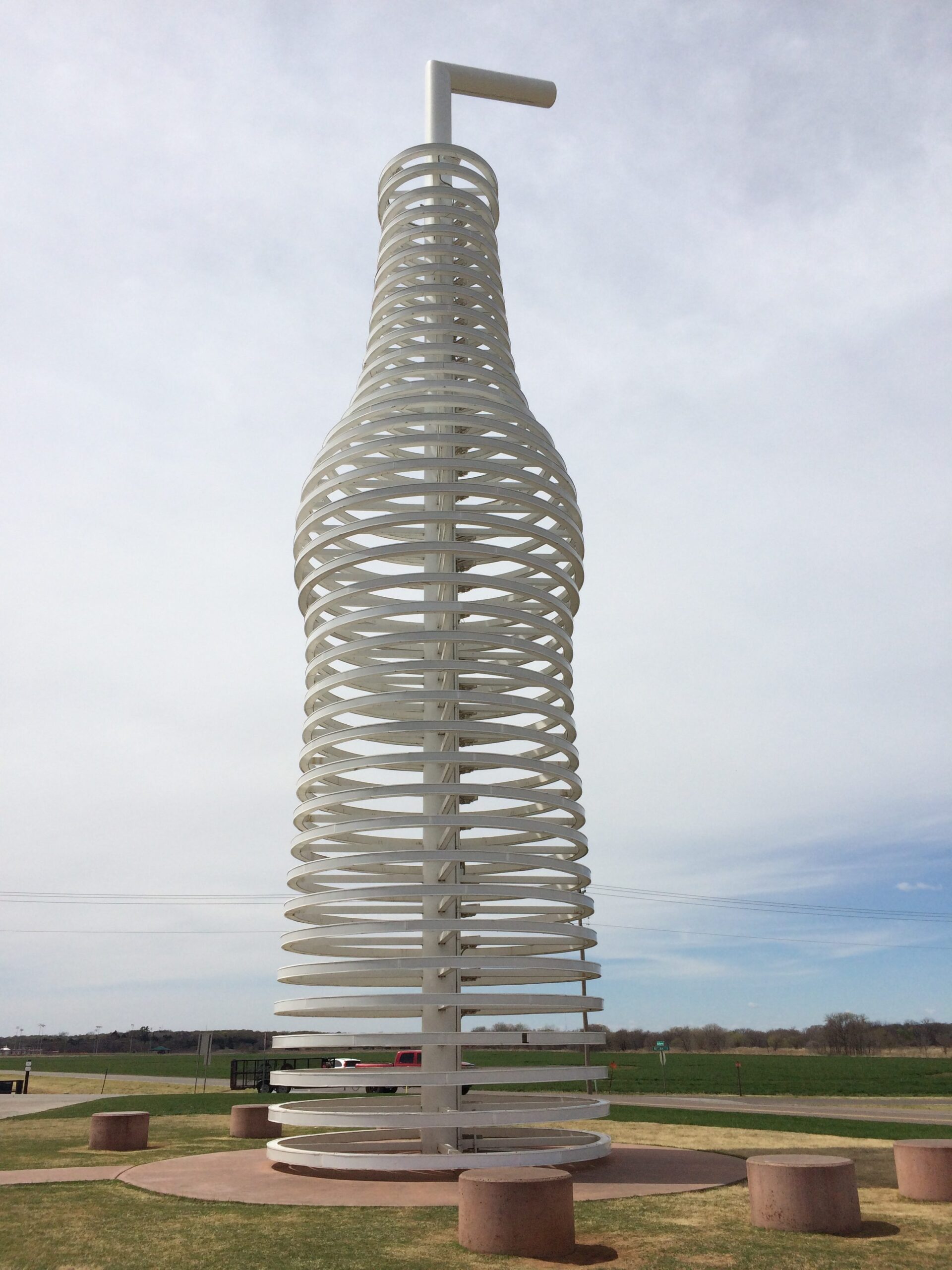 Neon Pop Bottle at Pops Arcadia Route 66 Favorite Oklahoma attraction ...