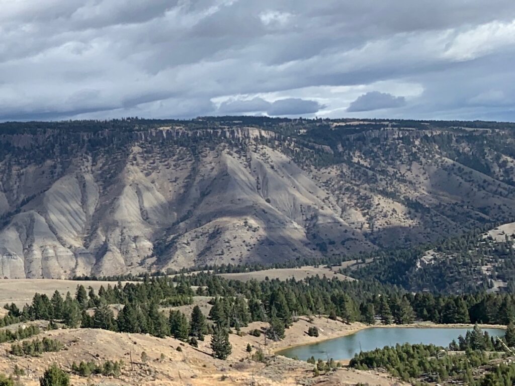 Golden Gate Area Yellowstone National Park