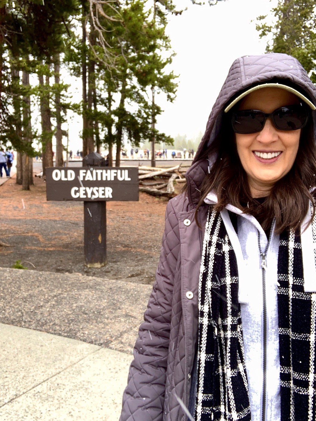 2 Day Yellowstone National Park Itinerary The Experience Travel And Tell