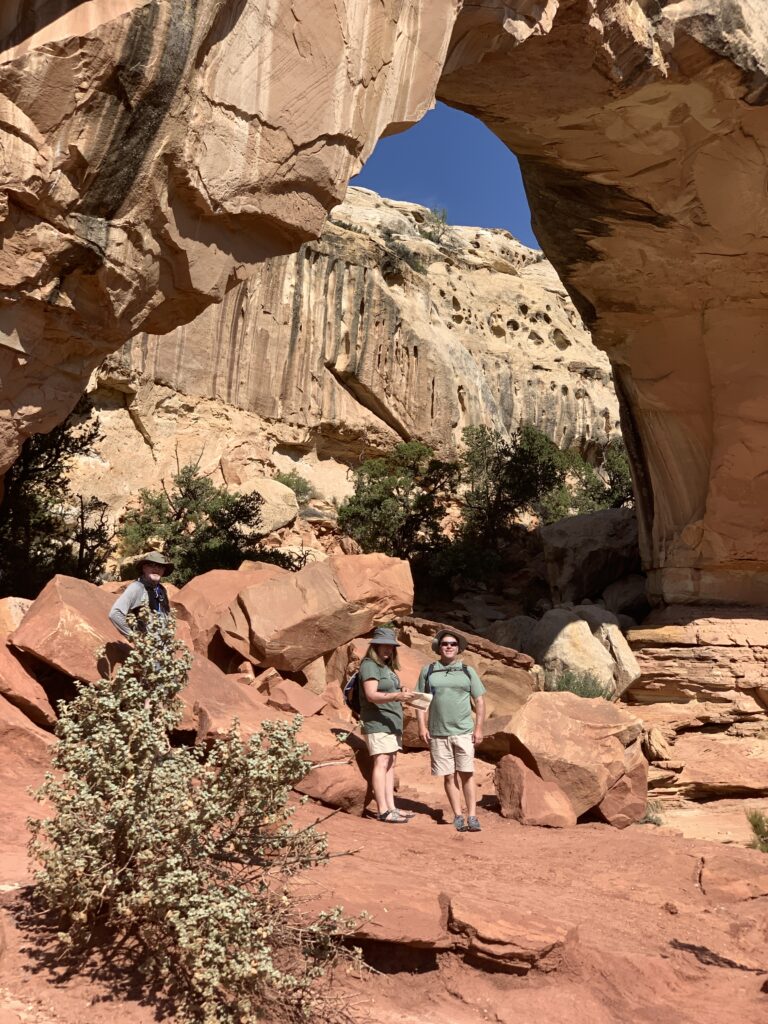 Hickman Bridge Trail Capitol Reef