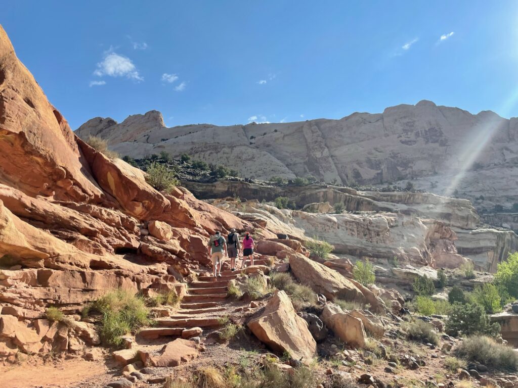 Hickman Bridge Trail Capitol Reef