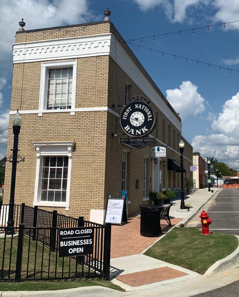 River Perk Coffee at First National Bank Building Wetumpka