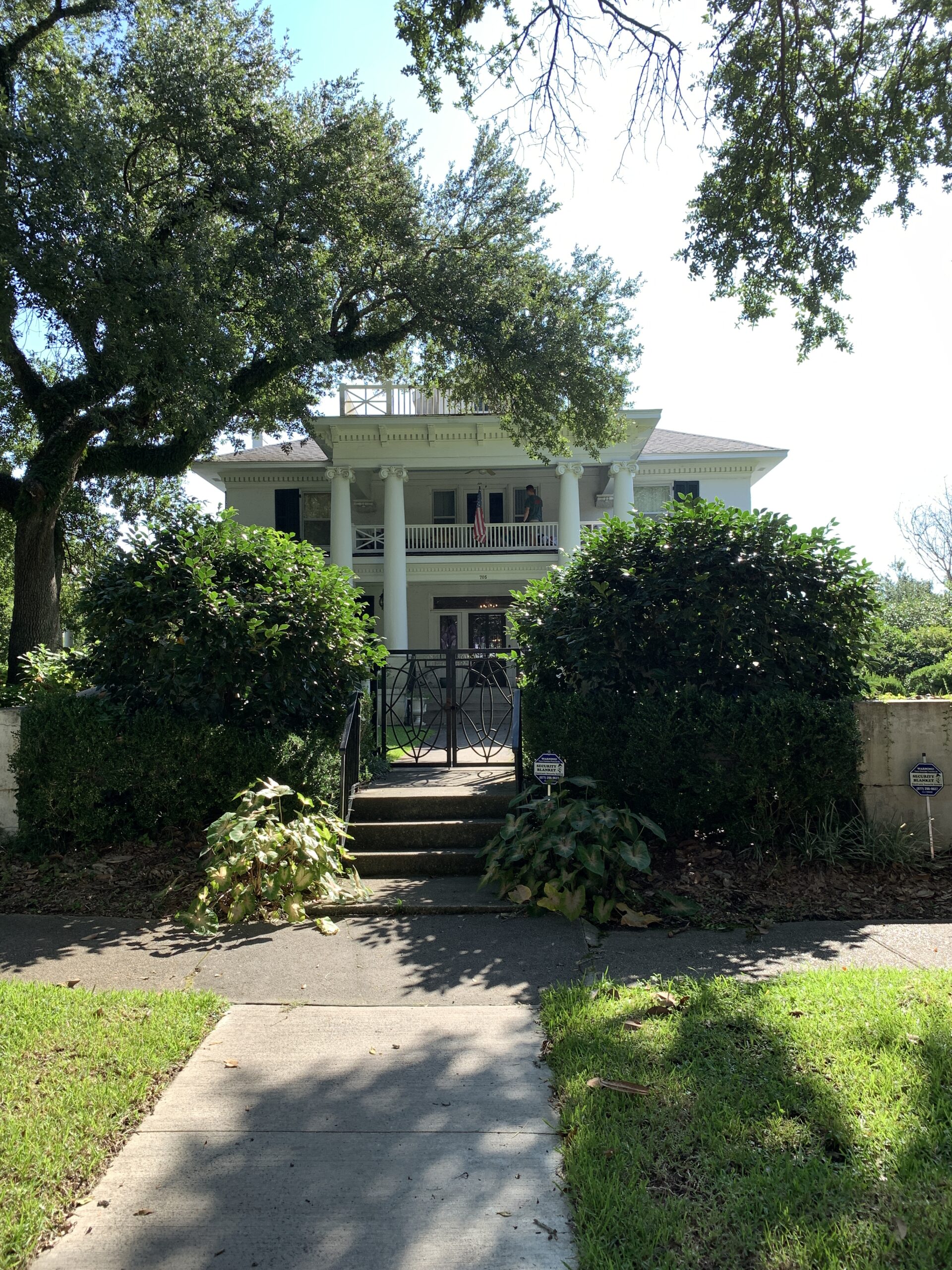 Laurel Mississippi The Charm & Surprise Travel And Tell