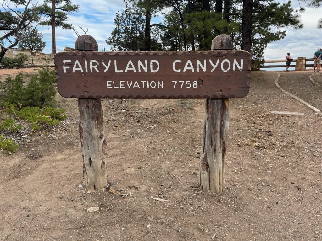 Fairyland Canyon sign Bryce Canyon NP