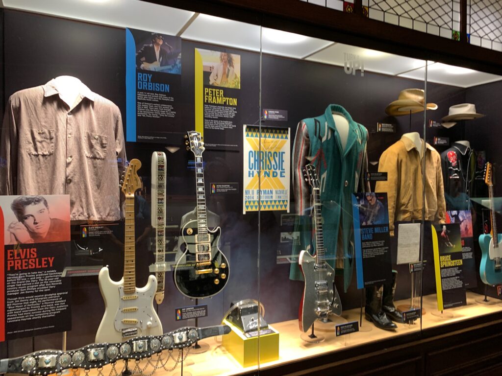 Memorabilia case Ryman Auditorium Nashville 