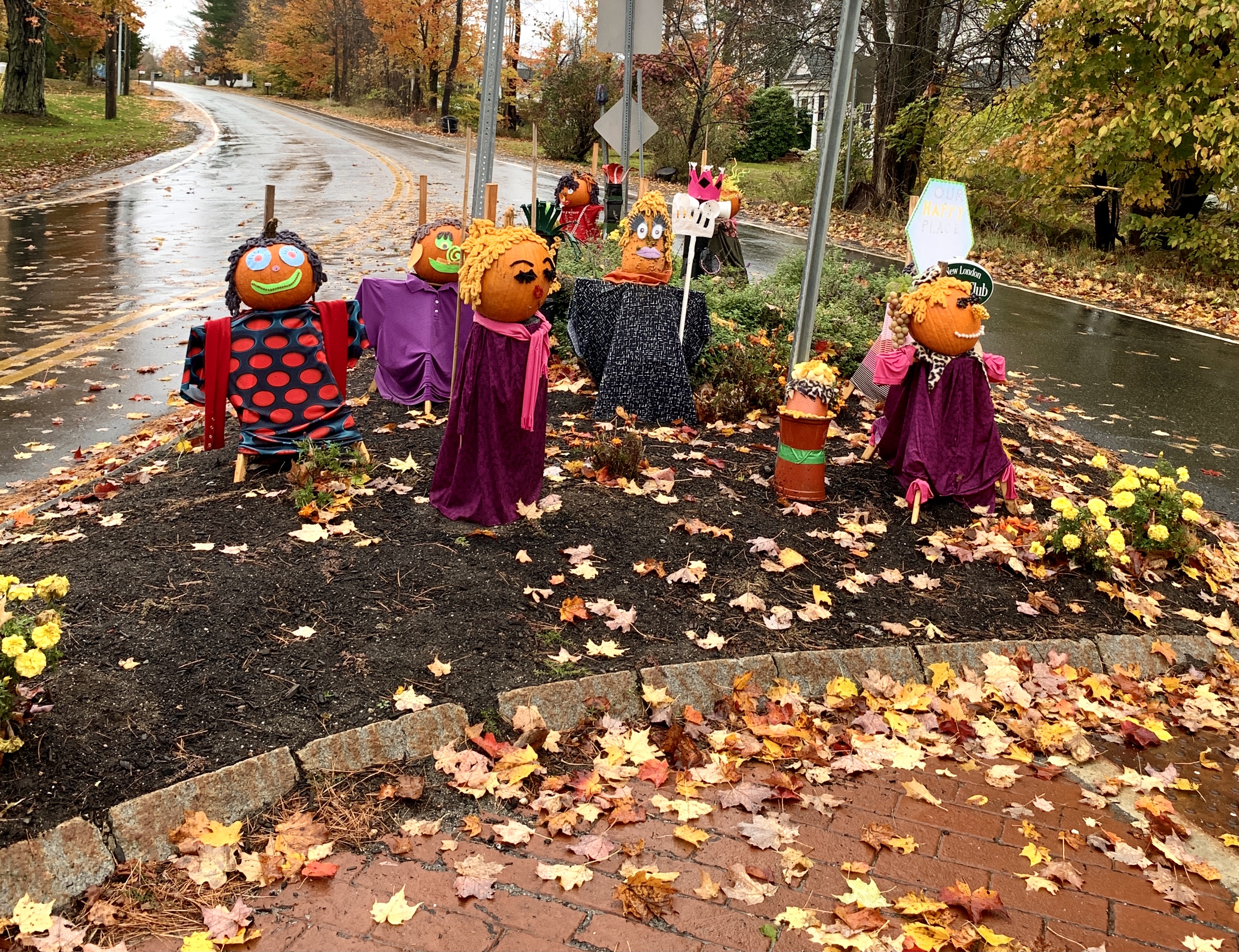 Garden club contribution to Halloween characters in New London