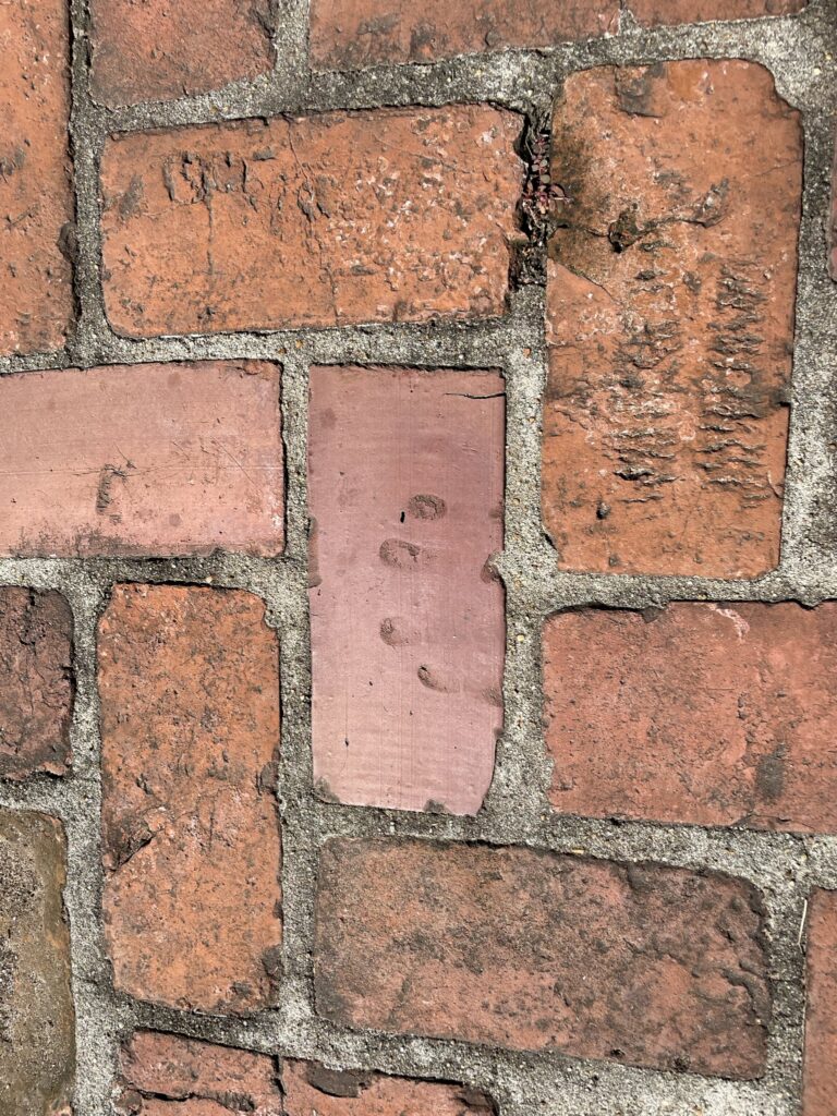 Fingerprints in handmade bricks